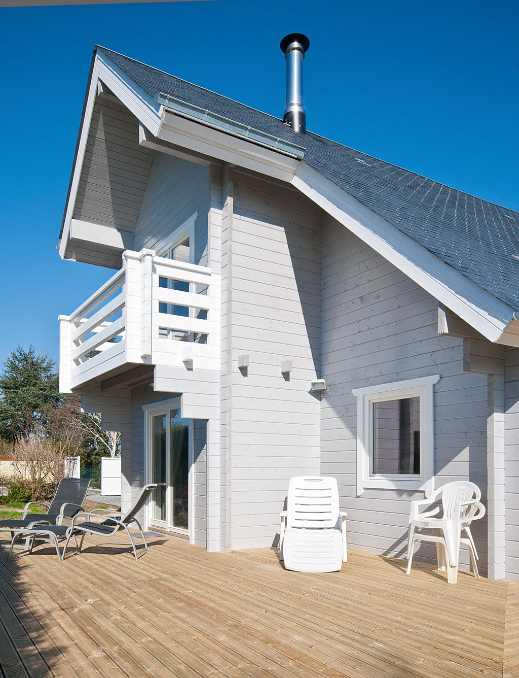 Stella Log House by Nordlog Homes
